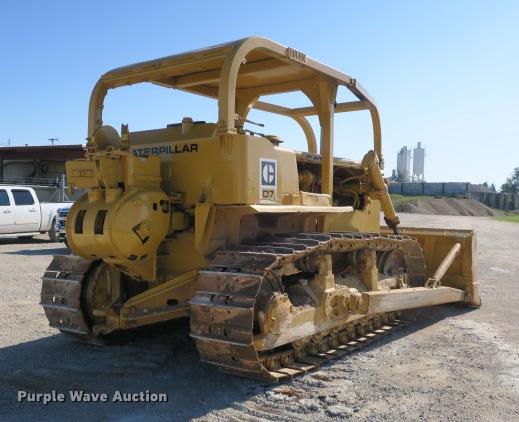 image for item DE3816 1970 Caterpillar D7F dozer