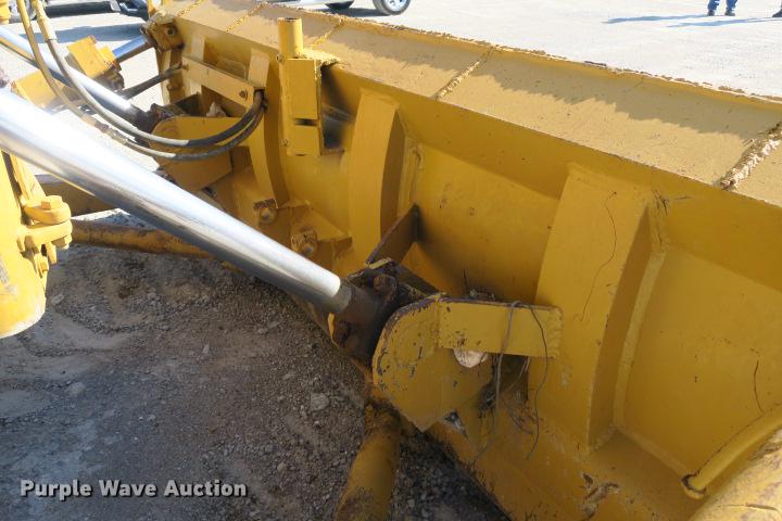 image for item DE3816 1970 Caterpillar D7F dozer
