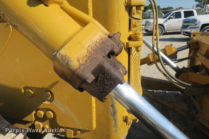 image for item DE3816 1970 Caterpillar D7F dozer