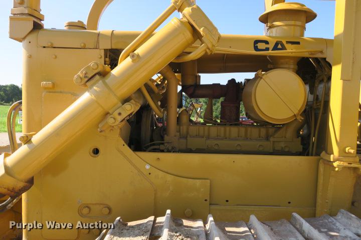 image for item DE3816 1970 Caterpillar D7F dozer