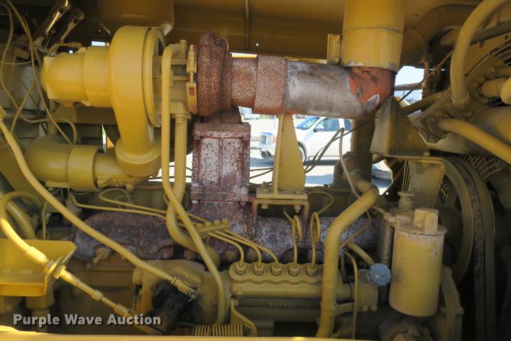 image for item DE3816 1970 Caterpillar D7F dozer