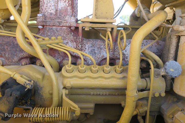 image for item DE3816 1970 Caterpillar D7F dozer