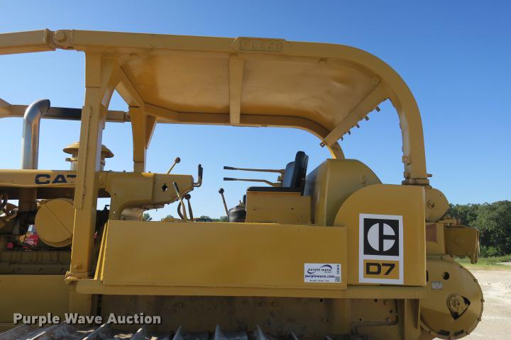 image for item DE3816 1970 Caterpillar D7F dozer