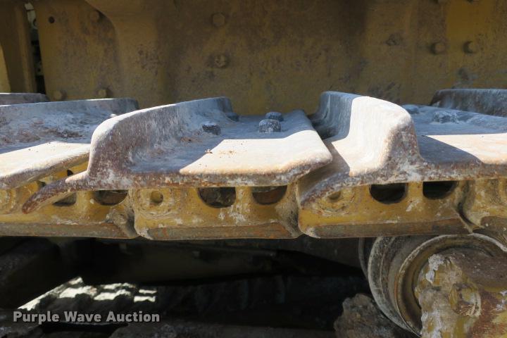 image for item DE3816 1970 Caterpillar D7F dozer