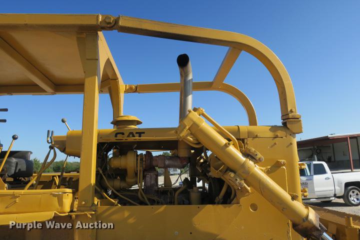image for item DE3816 1970 Caterpillar D7F dozer