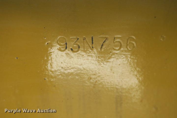 image for item DE3816 1970 Caterpillar D7F dozer