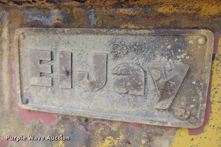 image for item DE3817 GreyStone wash plant