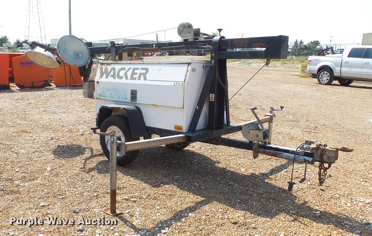 image for item DE4851 2004 Wacker LTC4L light plant