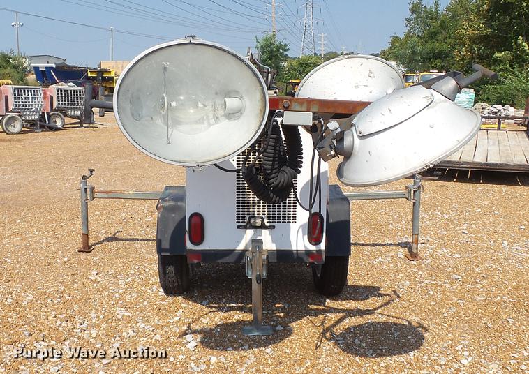 image for item DE4851 2004 Wacker LTC4L light plant