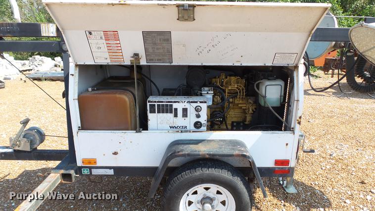 image for item DE4851 2004 Wacker LTC4L light plant