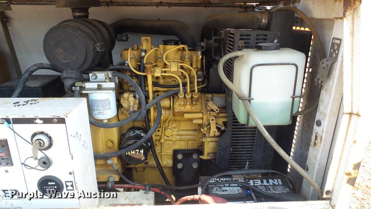 image for item DE4851 2004 Wacker LTC4L light plant