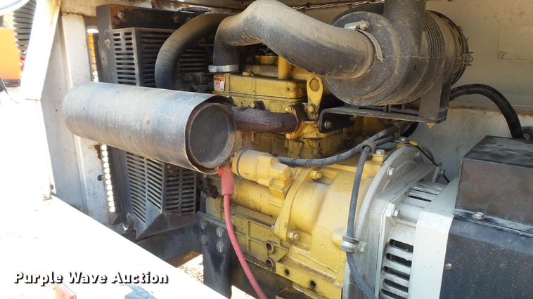 image for item DE4851 2004 Wacker LTC4L light plant