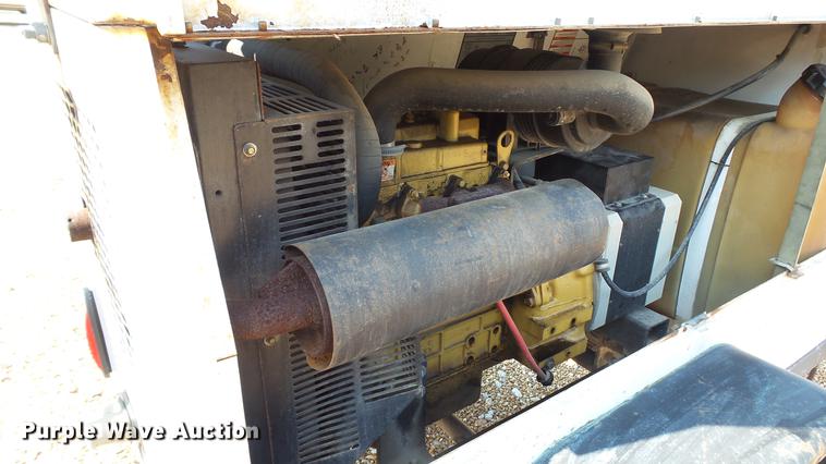 image for item DE4851 2004 Wacker LTC4L light plant