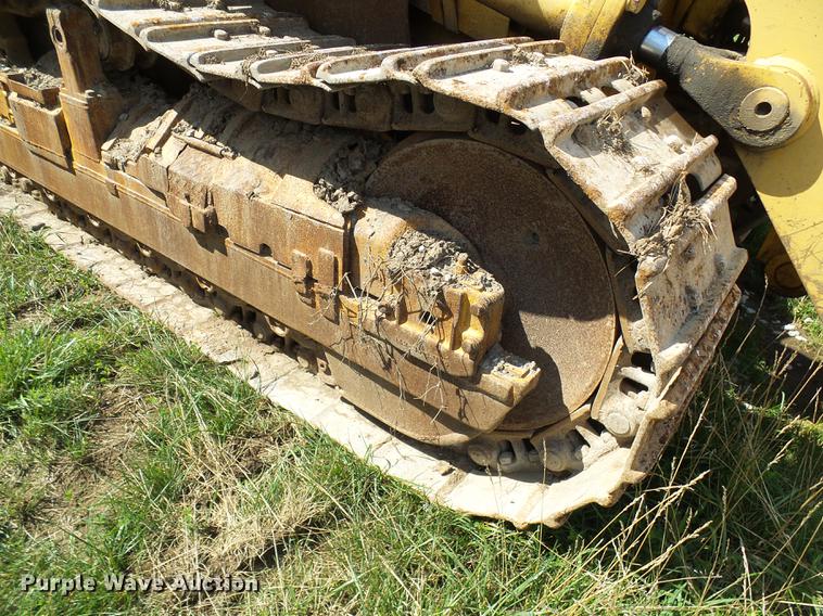 image for item DE5103 Komatsu D66S-1 track loader