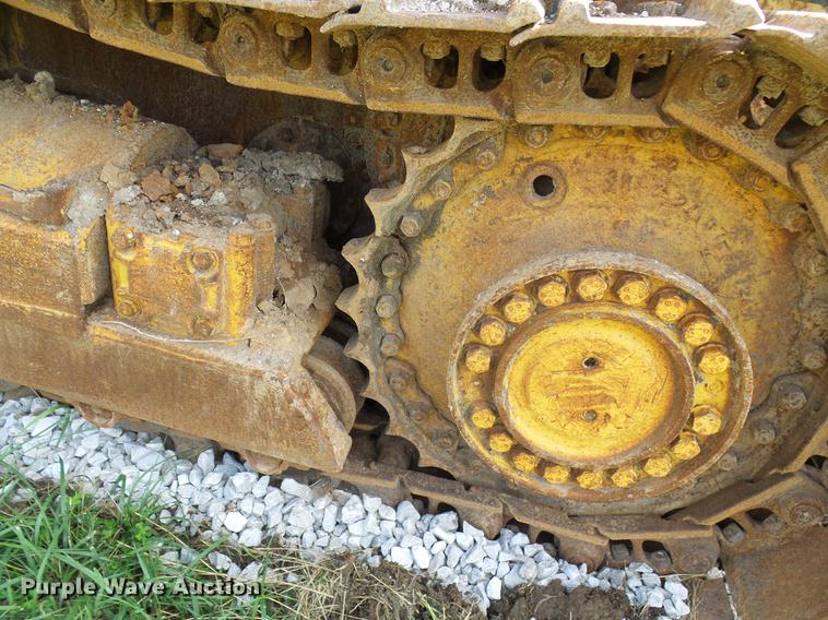 image for item DE5103 Komatsu D66S-1 track loader