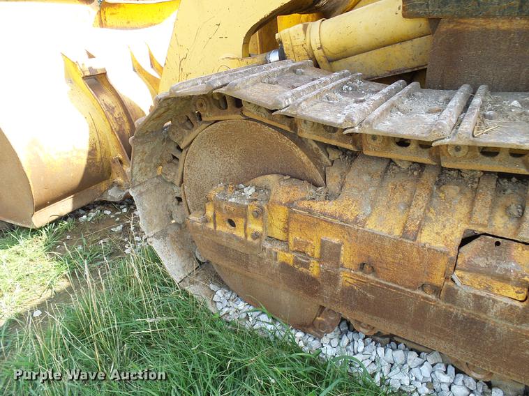image for item DE5103 Komatsu D66S-1 track loader