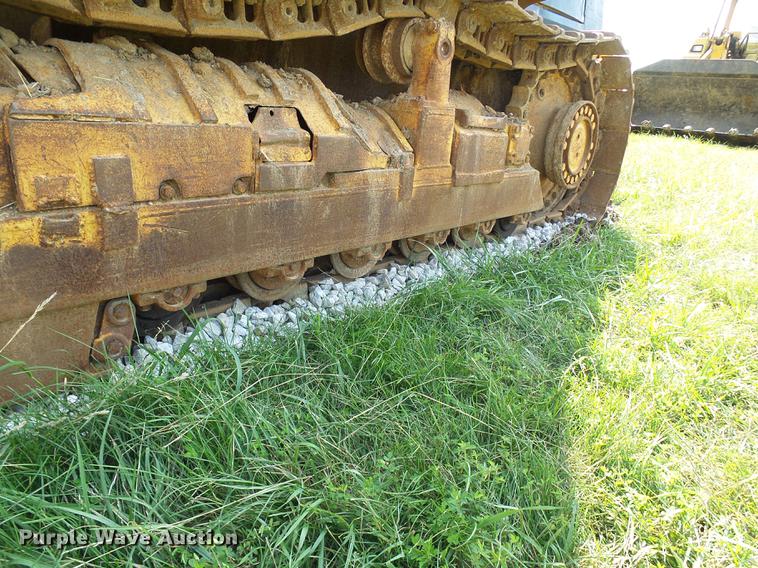 image for item DE5103 Komatsu D66S-1 track loader