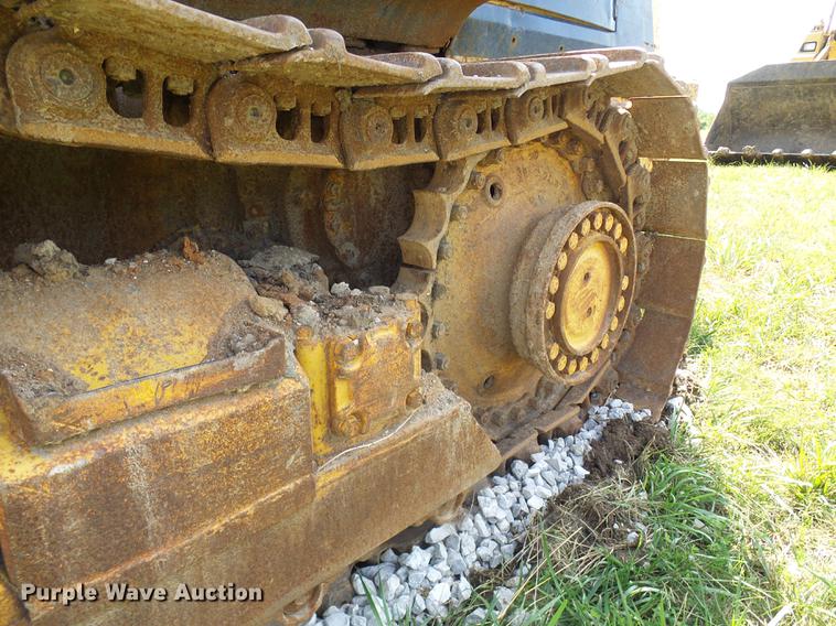 image for item DE5103 Komatsu D66S-1 track loader