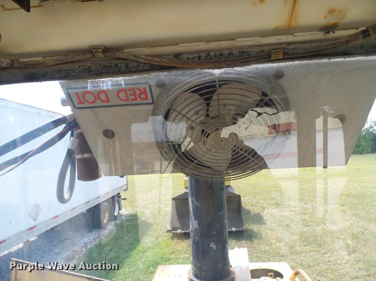 image for item DE5103 Komatsu D66S-1 track loader