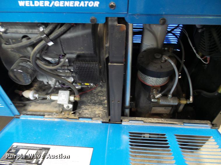 image for item DE5212 2017 Miller Trailblazer 302 Air Pak welder/generator with air compressor
