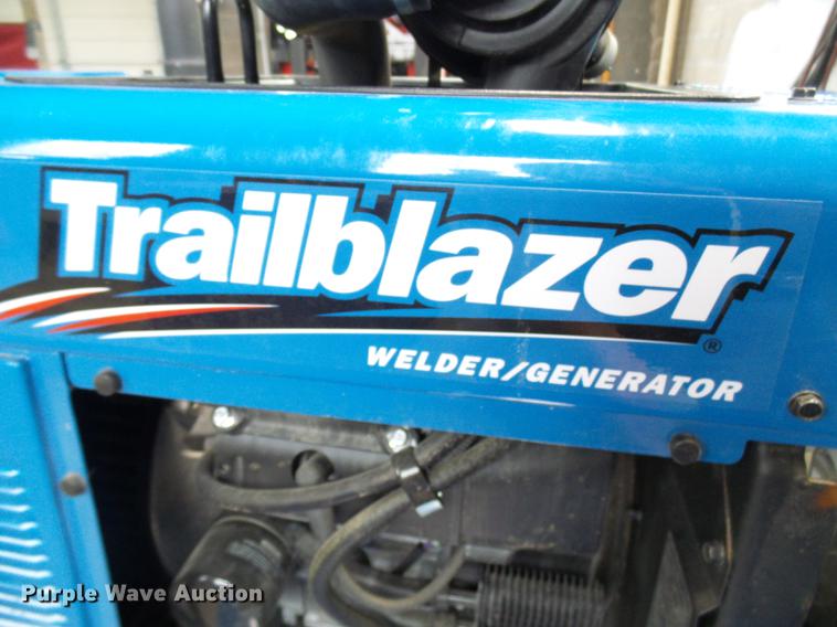 image for item DE5212 2017 Miller Trailblazer 302 Air Pak welder/generator with air compressor