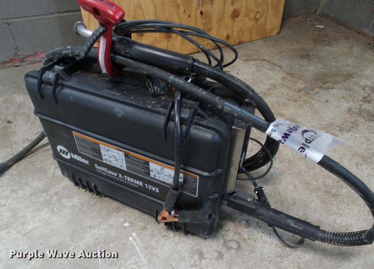 image for item DE5213 2017 Miller Xtreme 12VS suitcase mig welder