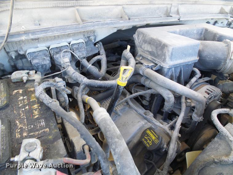 image for item DE5223 2011 Ford F350 Super Duty Crew Cab pickup truck