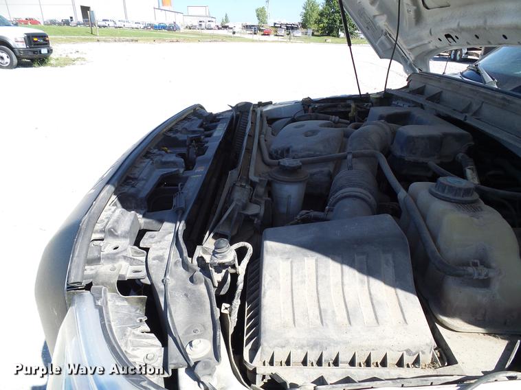 image for item DE5223 2011 Ford F350 Super Duty Crew Cab pickup truck