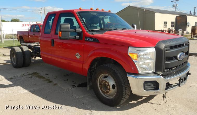 image for item DF1759 2013 Ford F350 Super Duty XL Super Cab pickup truck