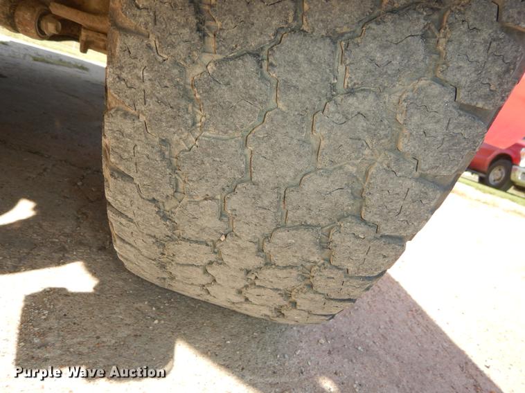 image for item DF1759 2013 Ford F350 Super Duty XL Super Cab pickup truck