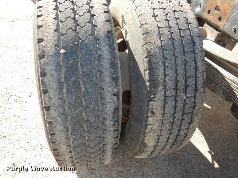 image for item DF1759 2013 Ford F350 Super Duty XL Super Cab pickup truck