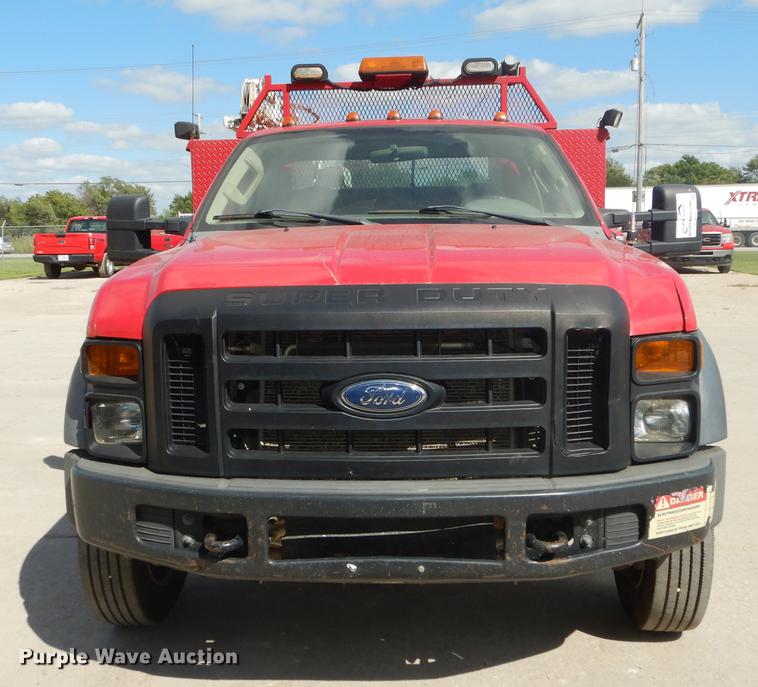 image for item DF1760 2008 Ford F550 Super Duty XL service truck with crane