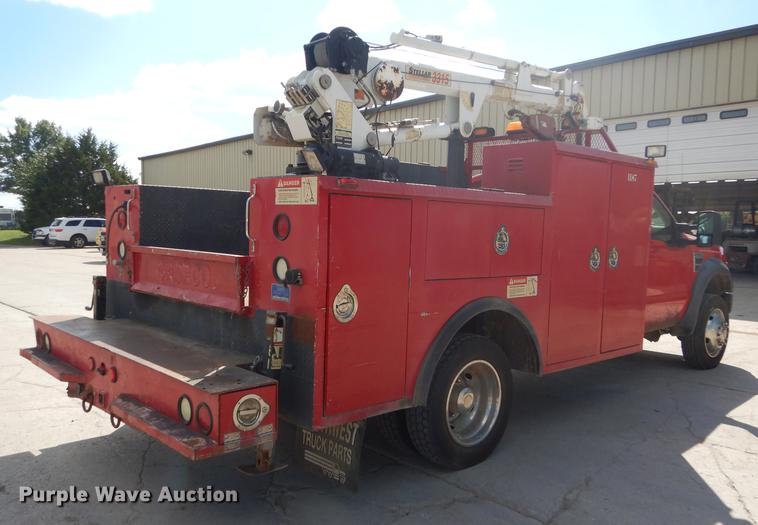 image for item DF1760 2008 Ford F550 Super Duty XL service truck with crane