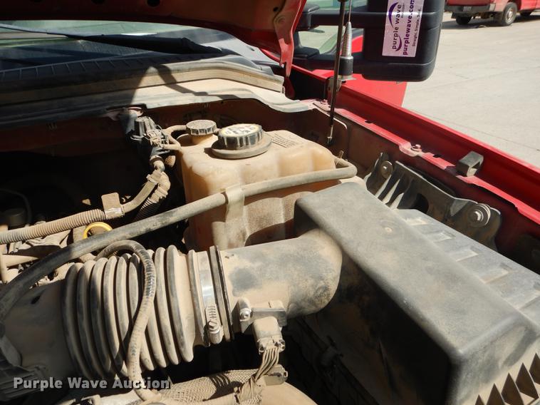 image for item DF1760 2008 Ford F550 Super Duty XL service truck with crane