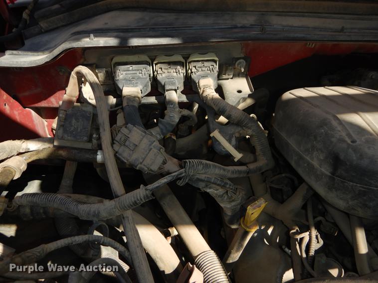 image for item DF1760 2008 Ford F550 Super Duty XL service truck with crane