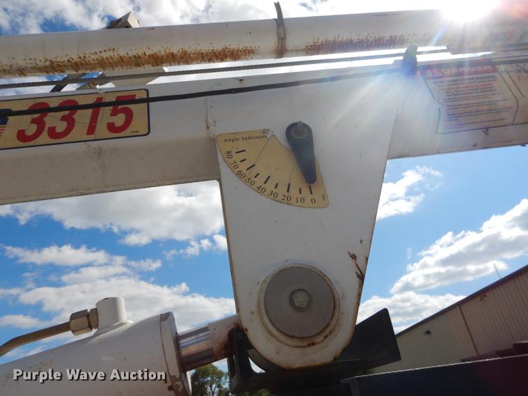 image for item DF1760 2008 Ford F550 Super Duty XL service truck with crane