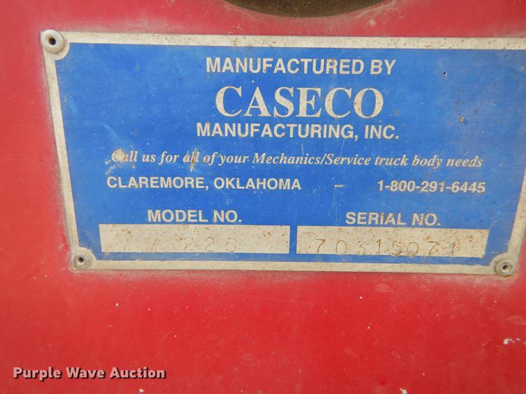 image for item DF1760 2008 Ford F550 Super Duty XL service truck with crane