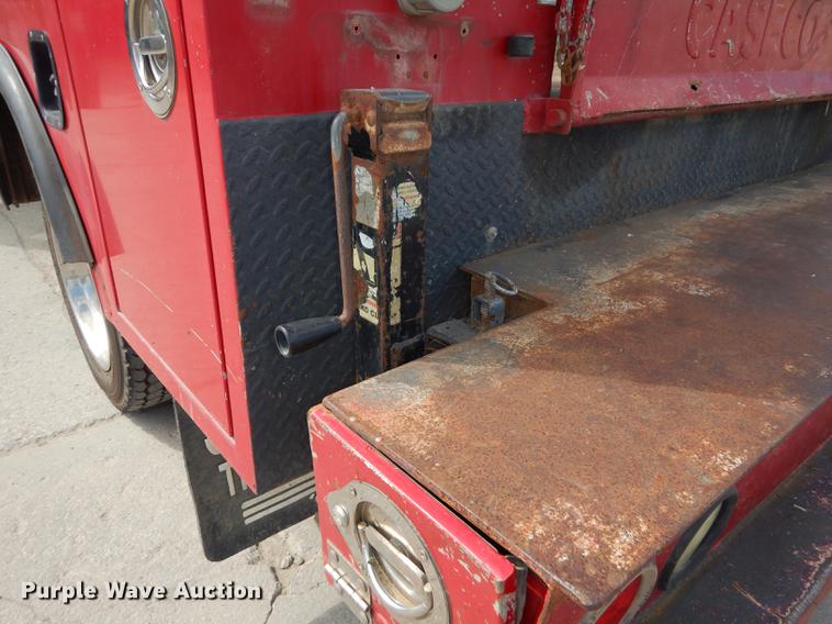 image for item DF1760 2008 Ford F550 Super Duty XL service truck with crane