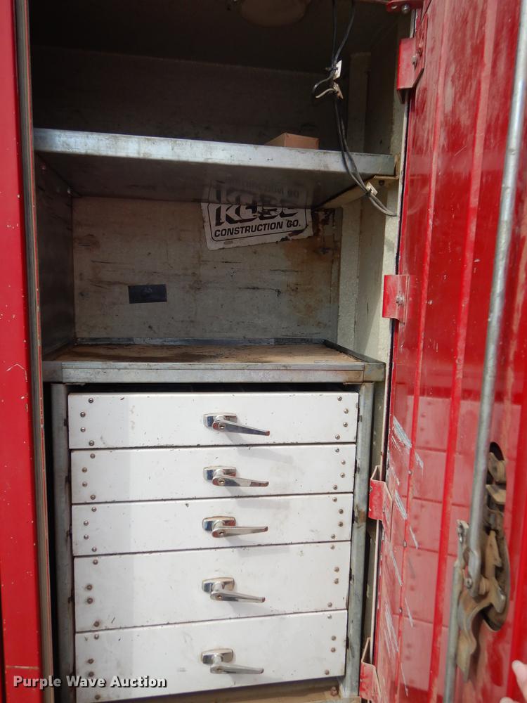 image for item DF1760 2008 Ford F550 Super Duty XL service truck with crane