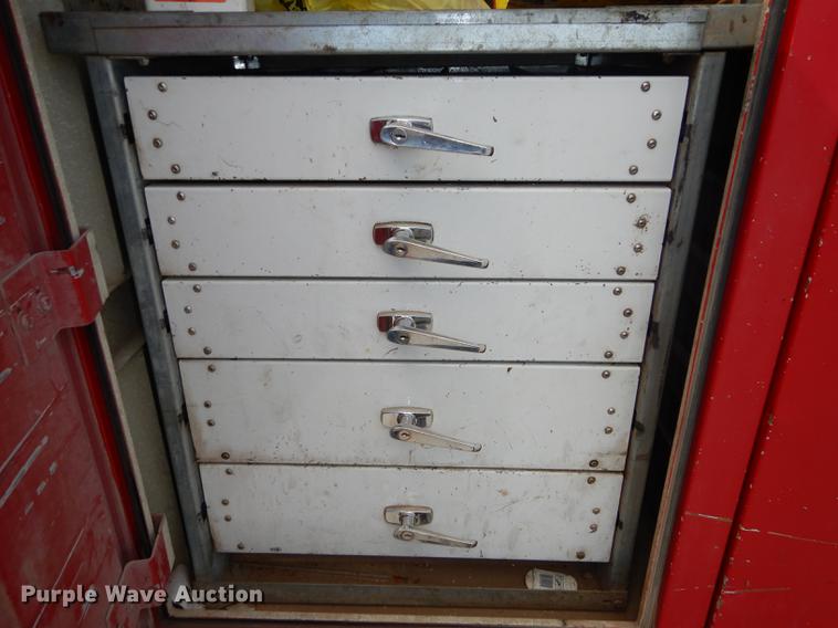 image for item DF1760 2008 Ford F550 Super Duty XL service truck with crane