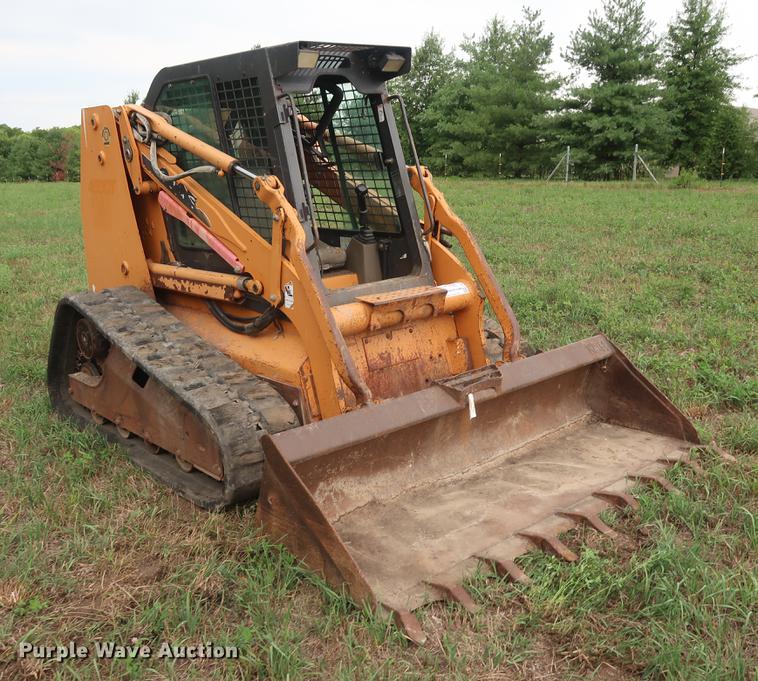 image for item DF2318 2006 Case 450CT skid steer