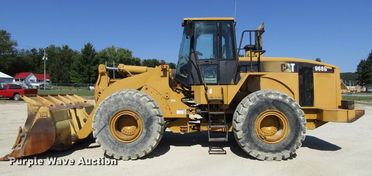 image for item DF3857 1999 Caterpillar 966G wheel loader