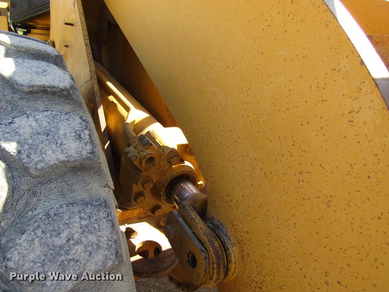 image for item DF3857 1999 Caterpillar 966G wheel loader