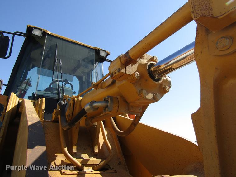 image for item DF3857 1999 Caterpillar 966G wheel loader