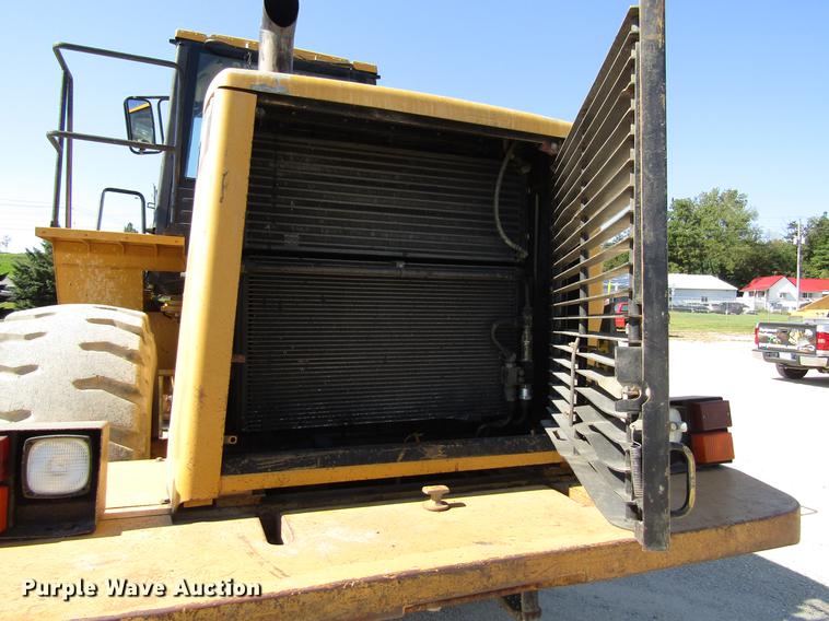 image for item DF3857 1999 Caterpillar 966G wheel loader