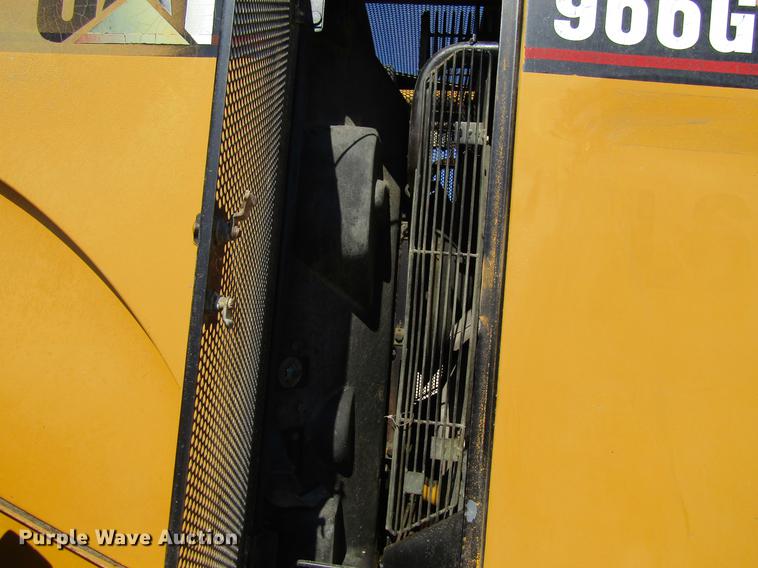 image for item DF3857 1999 Caterpillar 966G wheel loader