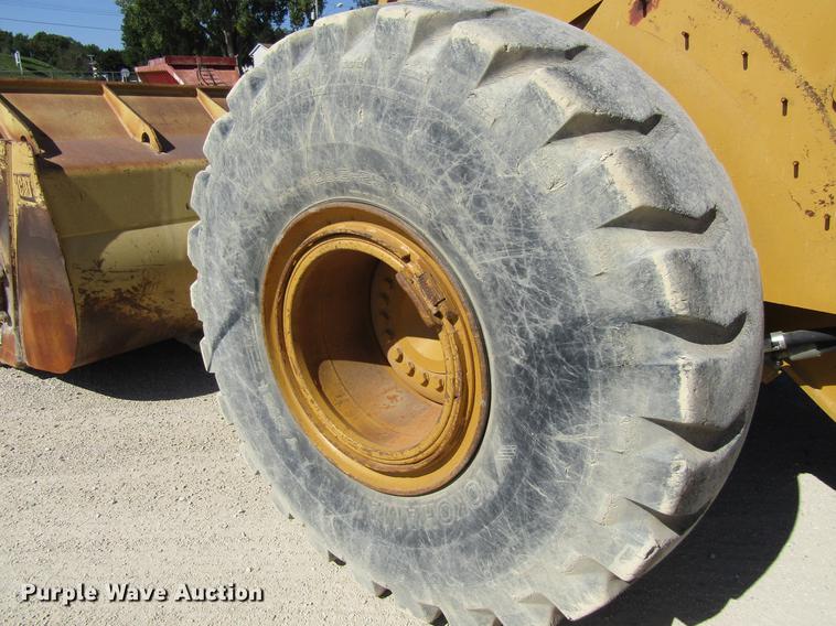 image for item DF3857 1999 Caterpillar 966G wheel loader