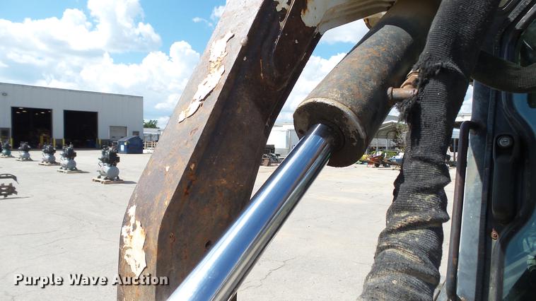 image for item DM9870 2007 Bobcat T190 skid steer