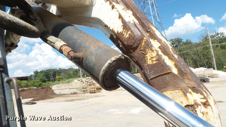 image for item DM9870 2007 Bobcat T190 skid steer