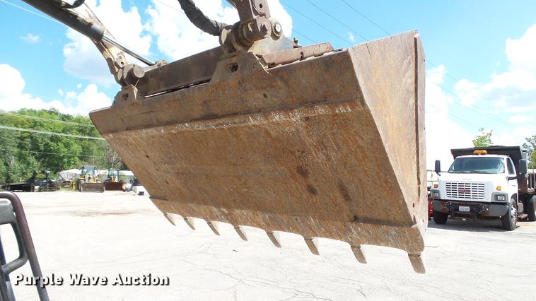 image for item DM9870 2007 Bobcat T190 skid steer